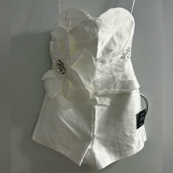 NWT Feeling Incredible White Taffeta Applique Strapless Romper bridal - Picture 8 of 12